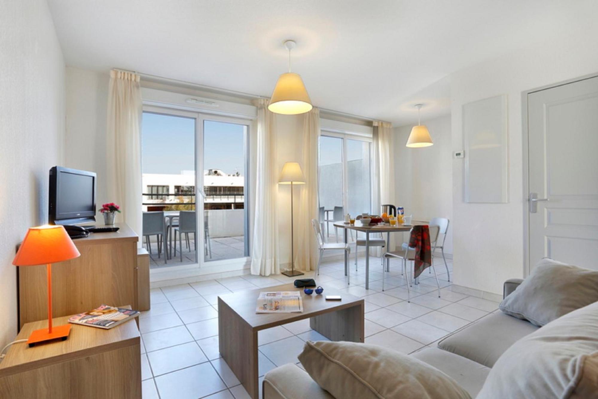 Vacanceole - Residence Cap Camargue Le Grau-du-Roi Bagian luar foto