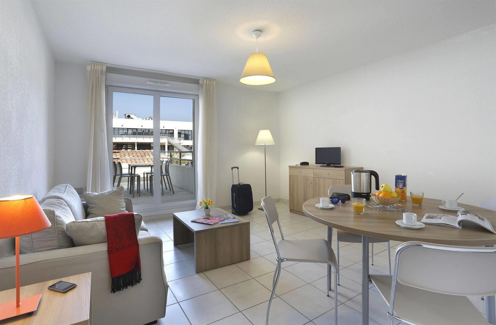 Vacanceole - Residence Cap Camargue Le Grau-du-Roi Bagian luar foto